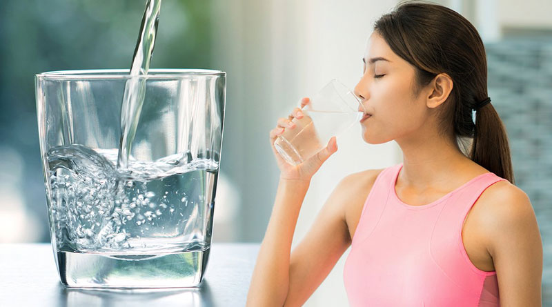 Uống nước rất tốt cho sức khỏe nhưng uống sai cách có thể hại thận